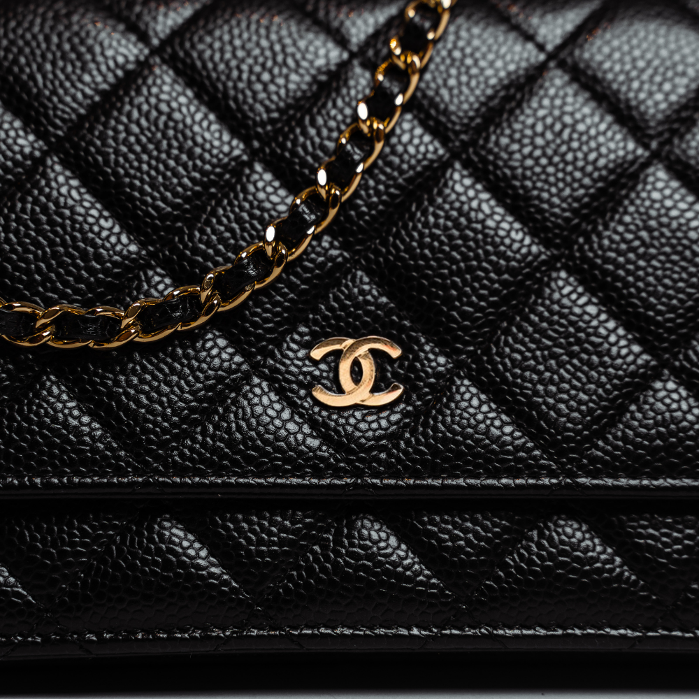CHANEL BLACK AND GOLD CLASSIC WALLET ON CHAIN